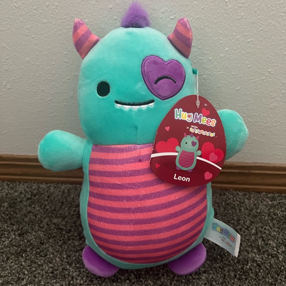 Leon Hugmee Squishmallow